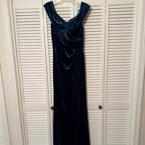 Formal Teal Stretch Velvet Gown